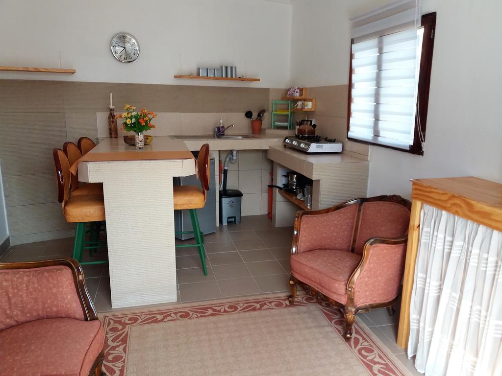 Busy Bee Apartments Kololi Extérieur photo